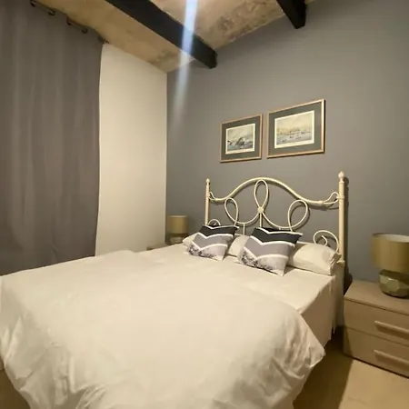 Vallettadreamsuites Groud Floor Shared Sea View Rooof Terrace