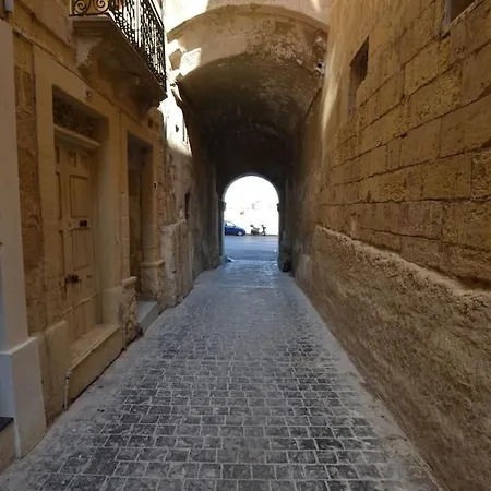 Vallettadreamsuites Groud Floor Shared Sea View Rooof Terrace 발레타