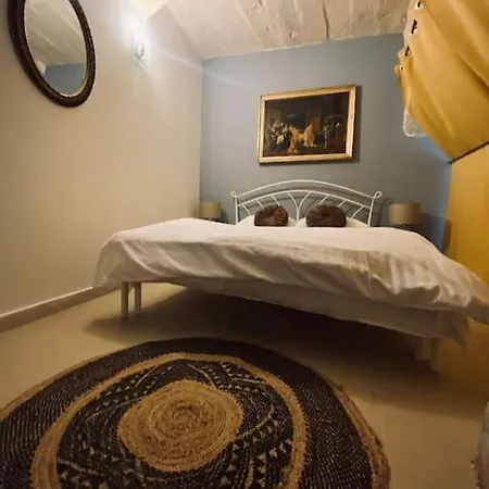 Vallettadreamsuites Groud Floor Shared Sea View Rooof Terrace 아파트