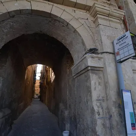 아파트 Vallettadreamsuites Groud Floor Shared Sea View Rooof Terrace 발레타