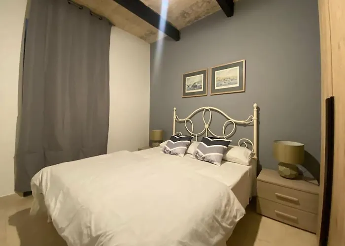 Vallettadreamsuites Groud Floor Shared Sea View Rooof Terrace